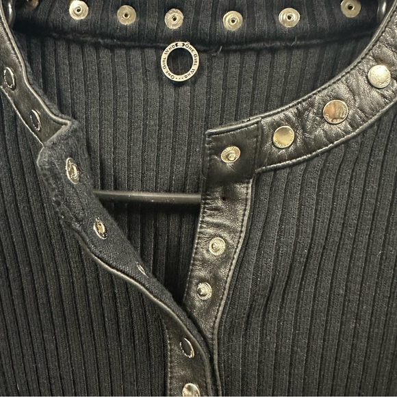 One Girl Who Black Genuine Leather Trim Ribbed Snap Button Up Cardigan Top Small - Picture 2 of 11